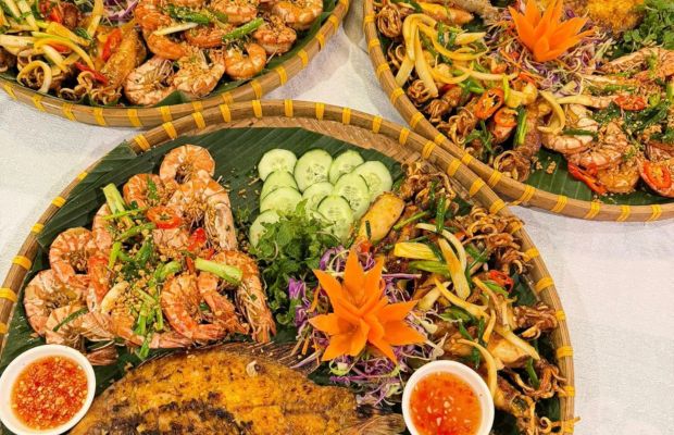 Seafood at Nam Gia Restaurant